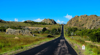 La Route Nationale 7 - Madagascar lors du Circuit les Merveilles de la Grande-île