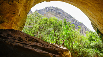 Grottes dans le Circuit les Massifs du Makay