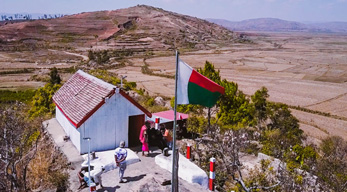 Rova Andriambahoaka Afovoantany - Ampefy, visible lors du circuit à la découverte des hautes terres Malgaches