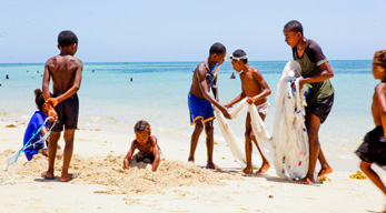 l’ambiance du retour des pêcheurs Vezo