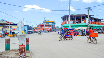 Ambanja dans le circuit Nord Ouest de Madagascar