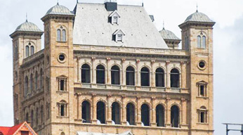 palais de la Reine à Manjakamiadana - Madagascar, lors du Circuit Nord-Ouest de Madagasca