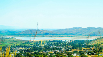 Belle vue sur la ville de Miandrivazo lors du Circuit Ouest de Madagascar