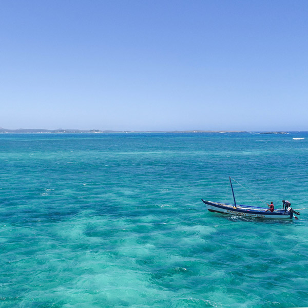 Rencontre avec les pêcheurs lors d’une excursion à la Mer d’Émeraude