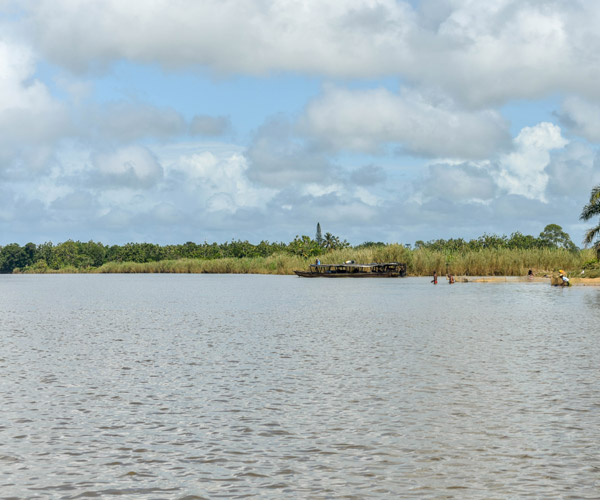 Excursion a Mananjary et balade sur le canal des Pangalanes