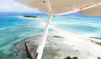 Tour en avion à Nosy Iranja